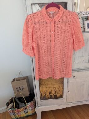 Esqualo Bright Peach Lace Blouse